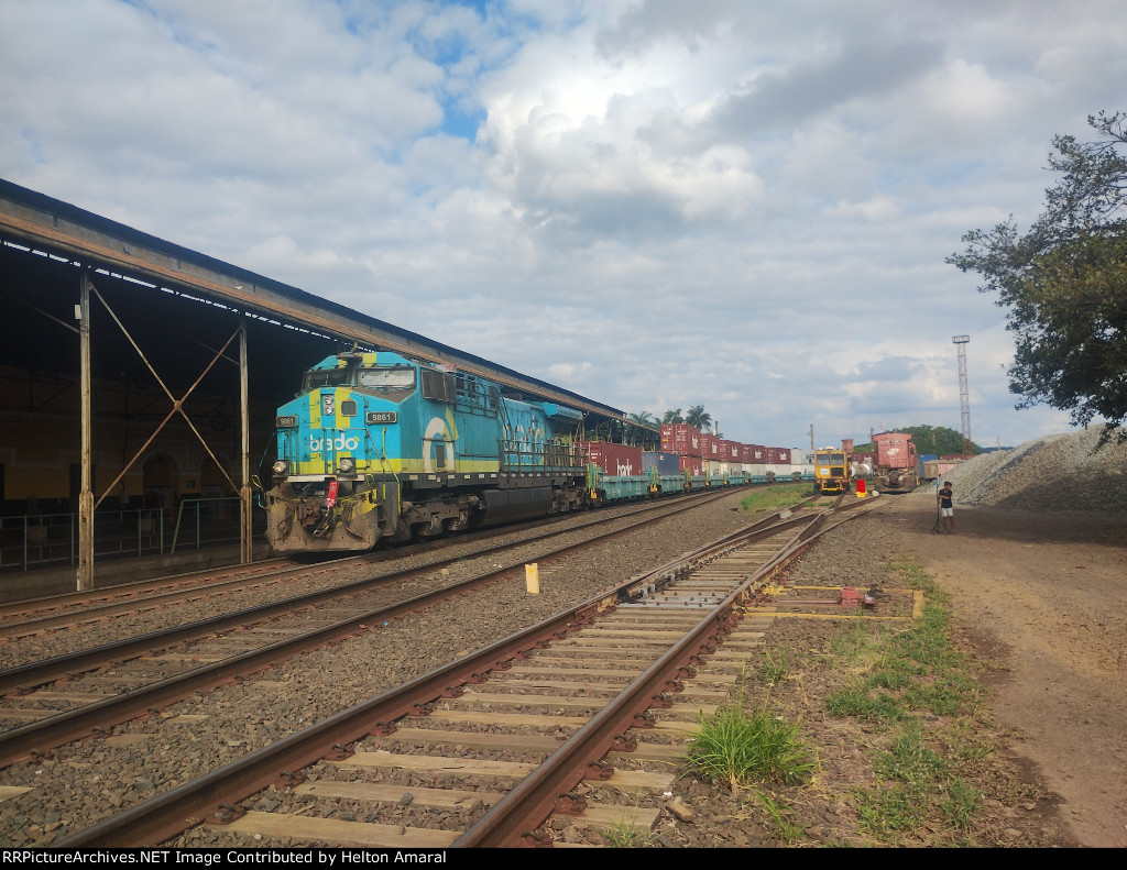 BRAD 9861